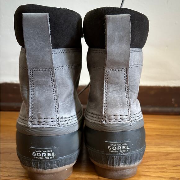 SOREL | Gray Cheyenne II Waterproof Insulated Snow Boots | Size 8 - Picture 4 of 6